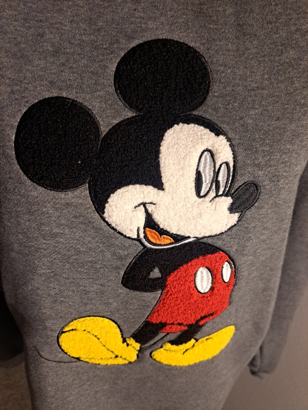 Disney Chenille Patch Print Mickey Character Super Soft Sweatshirt Size L Gray