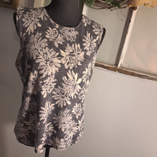 Adrienne Vittadini Women's Wool/Angora Bead/faux pearl detail Floral design sleeveless sweater Gray XL