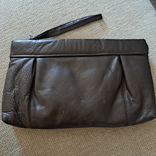 Leather small clutch brown zipper closure Unbranded