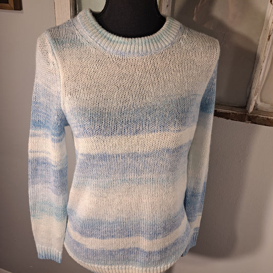 Gap women's blue Ombre Sweater polyester blend XS NEW